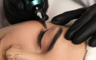 eyeliner tattoo